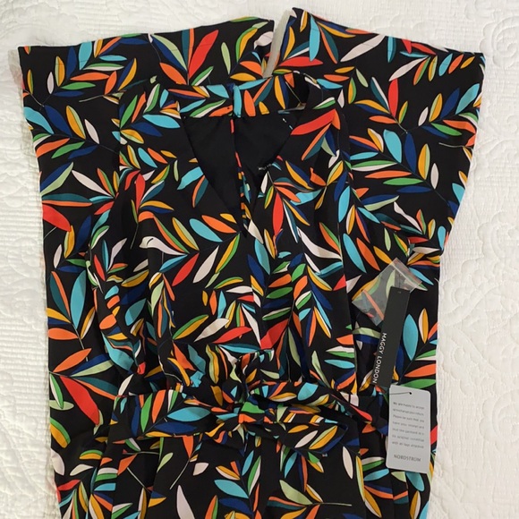 Maggy London Leaf Print V Neck Cropped Jumpsuit 2 - Picture 9 of 9